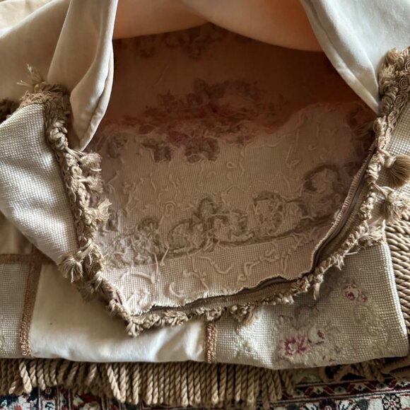 Shabby Tapestry Throw Tassel Pillow Set Beige Cover Floral Embroidered Vintage - Picture 15 of 16